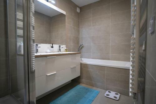 Apartamento Modern Apt With Balcony Near Paris