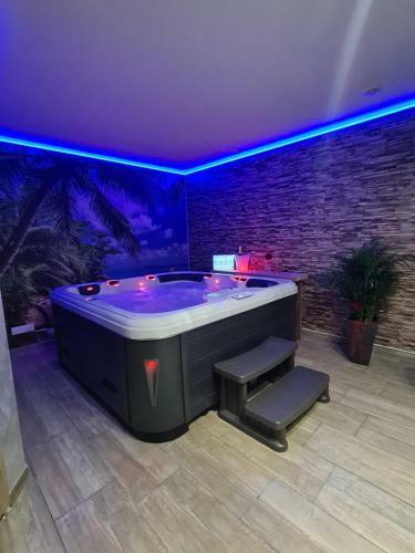 Hostal L �vasion Secr�te