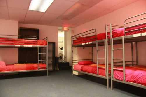 Albergue Duo Housing