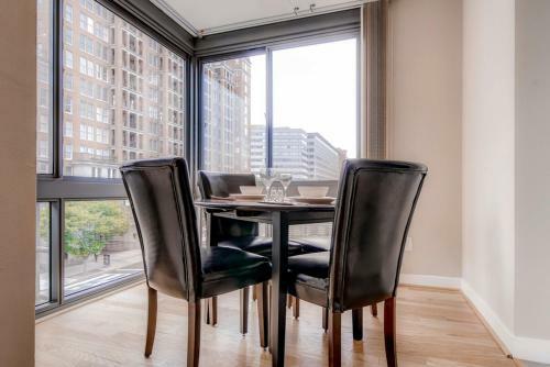Apartamentos Churchill At Newseum Residences