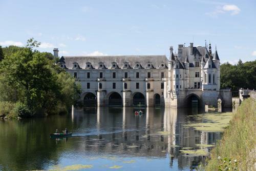 Long�re Pierre De Ronsard