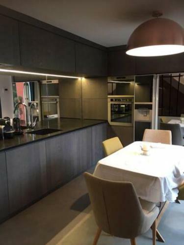 Hostal Suite Effervescence ***g�te Du Petit Hutin***