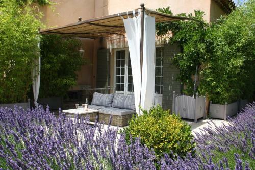 La Bastide Des Amandiers