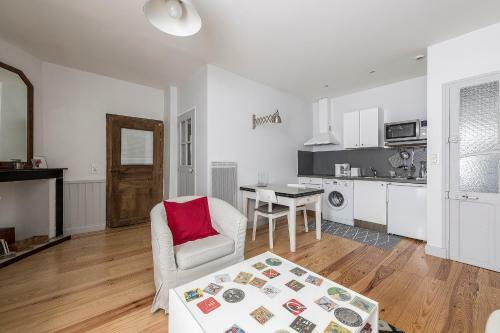 Apartamentos Appartement Place Du Bourg Centre Historique