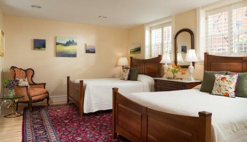 Bed & Breakfast Embassy Circle Guest House
