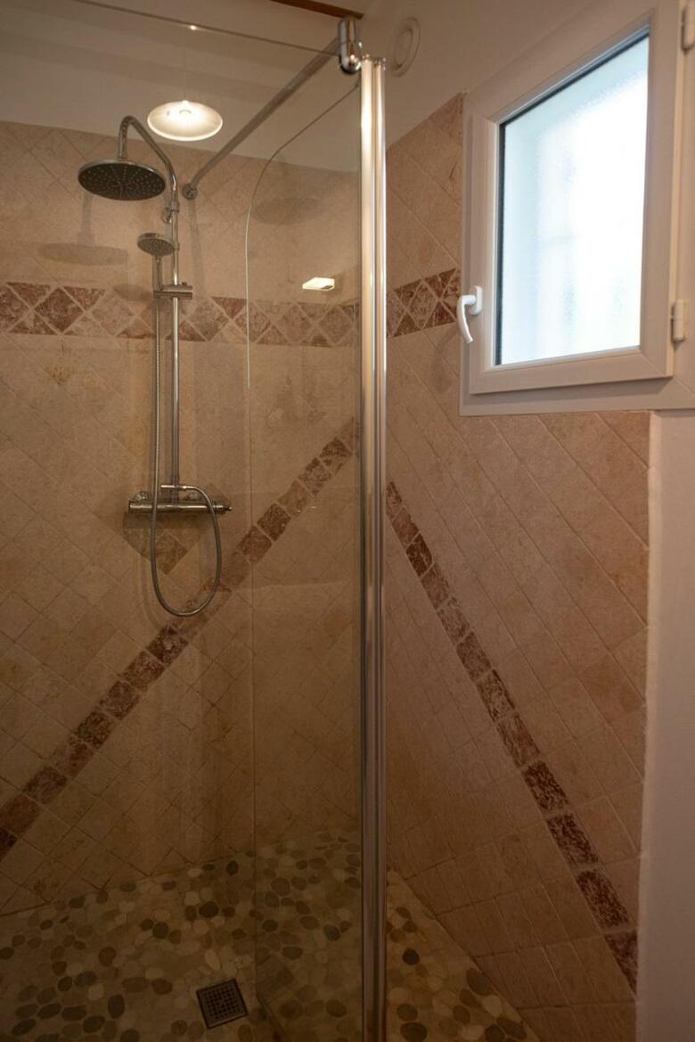 Bed & Breakfast Les Manaux En Provence