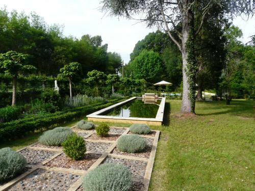 Bed & Breakfast Le Manoir Des Tuileries
