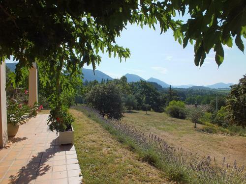 Bed & Breakfast Une Ronce Sous Le Figuier
