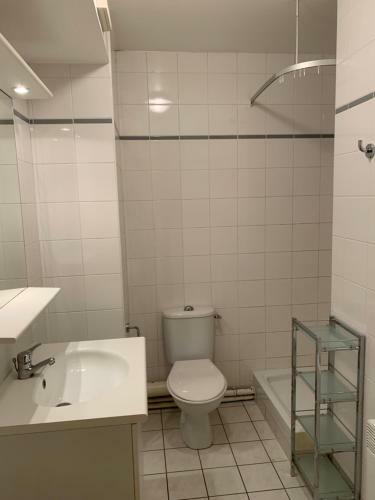 Apartamento Comfortable Studio Gare Rer Rueil 10min La D�fense
