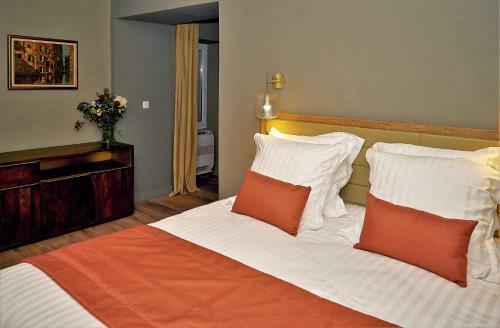 Hostal A Villa Di Rutali
