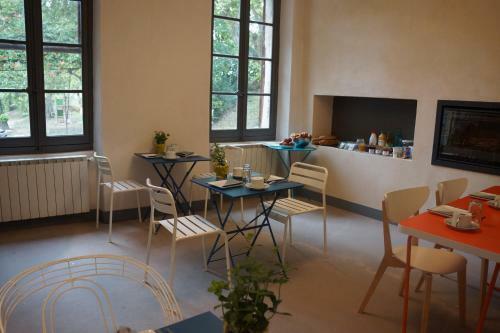 Hostal Parenth�se En Luberon