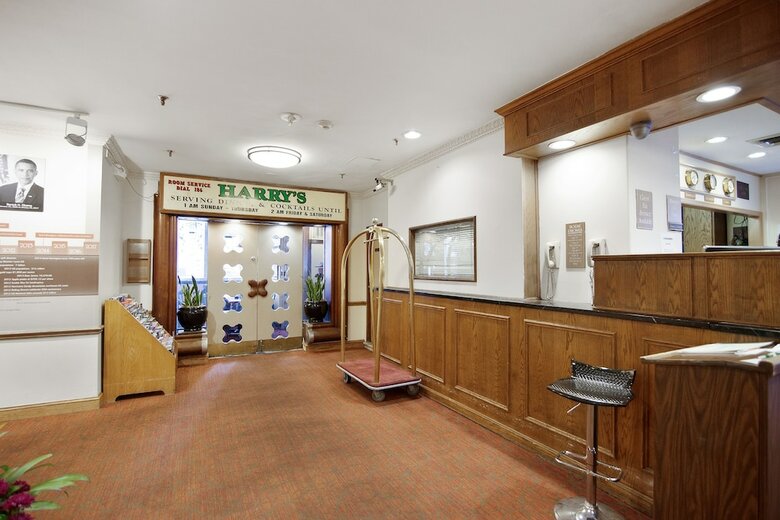 Hotel Harrington