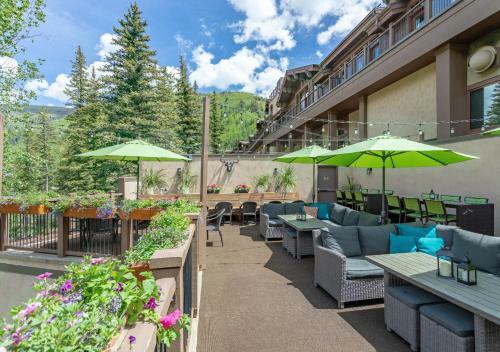 Manor Vail Lodge
