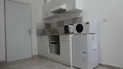 Apartamento Studio Meubl�
