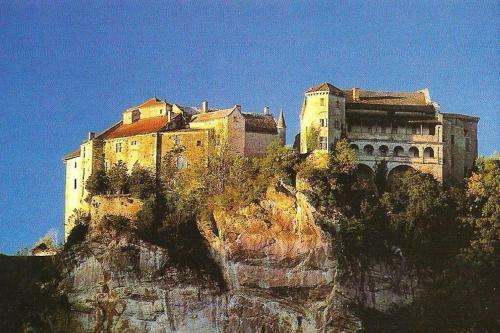 Maison D?artiste, 5 Mins From St Antonin Noble Val