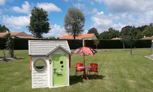 Bed & Breakfast Chambres D'h�te L'all�e Des Ch�nes