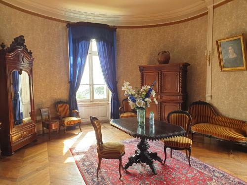 Bed & Breakfast Ch�teau de Saint Bonnet Les Oules