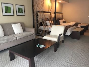 Hotel Provident Doral At The Blue