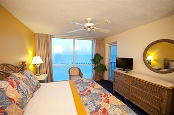 Hotel Gullwing Beach Resort