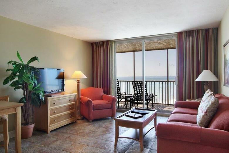 Hotel Diamond Head Beach Resort