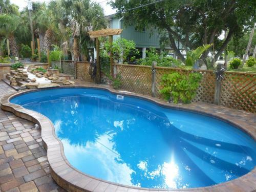 Island Hideaway Luxury Suites