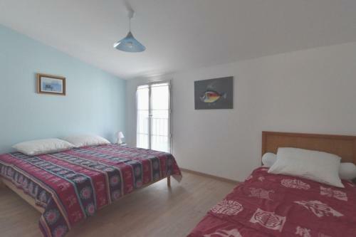 Villa R�cente Beaucoup de Charme Et Piscine