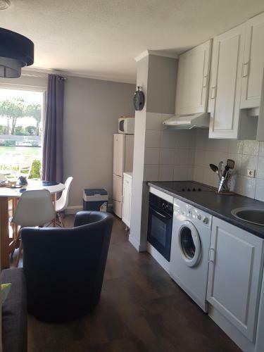 Apartamentos Marina Village