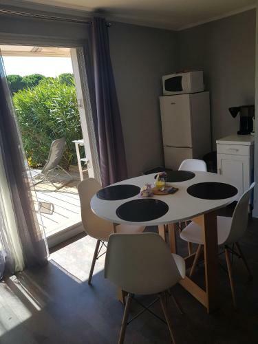 Apartamentos Marina Village