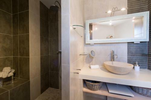 Villa Deidi�re 6pers/piscine/p�tanque/clim