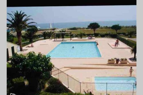 Apartamento Bord de Plage Avec Grande Piscine