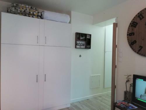 Chic And Spacious Apart With Terrace And Parking