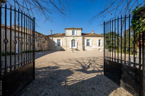 Hostal Domaine Du Chauvet
