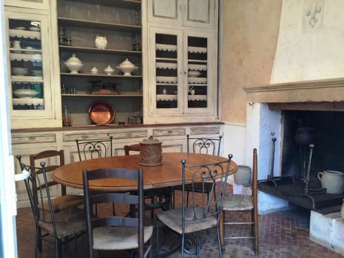 Hostal Manoir Le Mingreaud Chambres D'h�tes