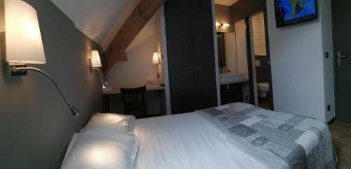 Hostal Le Grand Chatelard H�tel Bar Restaurant