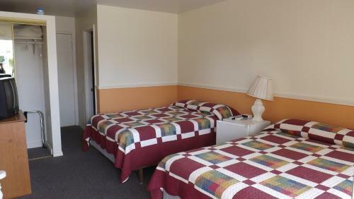 Motel Twin Lakes Inn
