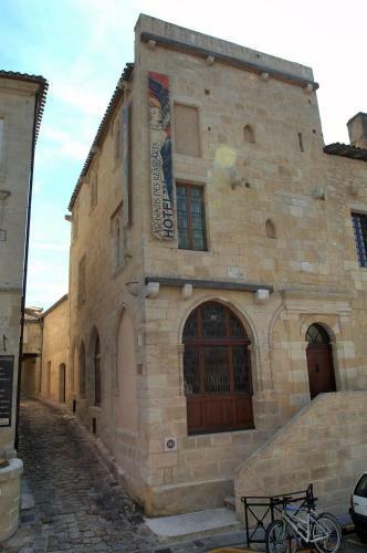 Hotel Au Logis Des Remparts