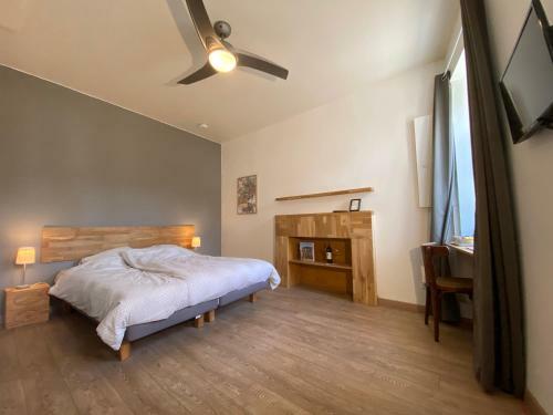 Hostal Logis Des Jurats