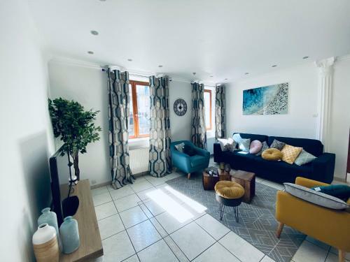 Apartamento 2 Chambres-tr�s Calme-parking-confort