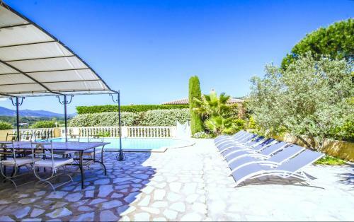 Grande Villa R�cente � Sainte Maxime - Golfe de Saint Tropez