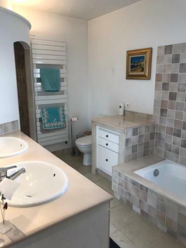 Villa Avec Piscine Sur Le Golf