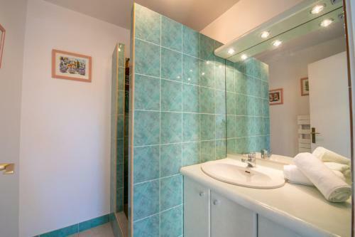 Apartamentos Apt With Pool 10 Min From The Beach