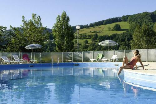 Apartamento T3 Duplex, Piscines Chauff�es Et Tourisme Vert