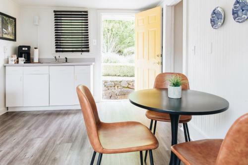 Sonoma's Best Guest Cottages