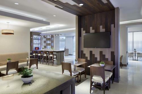Hotel Birmingham Marriott