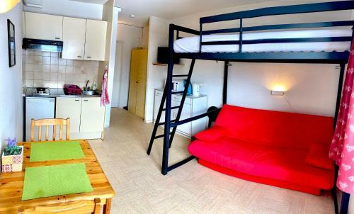 Apartamento Red & Green Studio