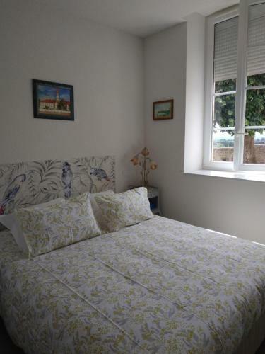 Hostal La Courlande