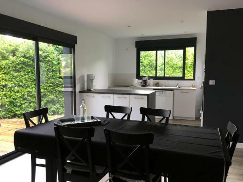 Bed & Breakfast Chambres D'h�te Le C�dre Bleu