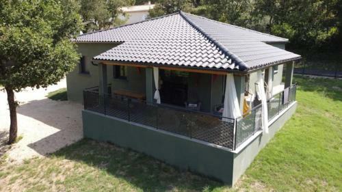 Nice Property Near Touristic Sightseeing And River