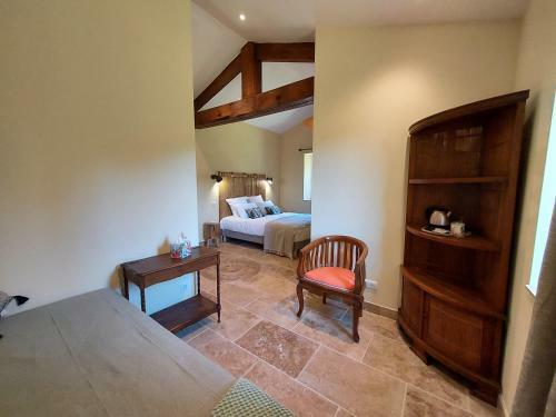 Hostal Les Jardins de Falgui�re