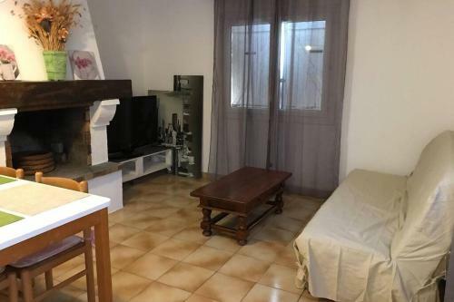 Apartamento St Just Joli Appartement Situ� Dans Une Impasse